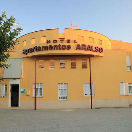 Hotel Apartamentos Aralso Sotillo La Lastrilla Esterno foto