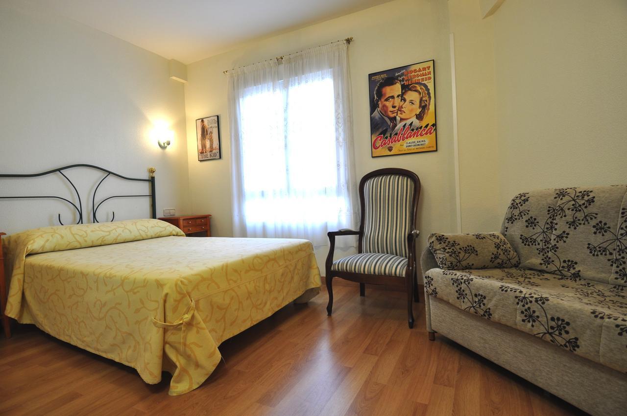 Hotel Apartamentos Aralso Sotillo La Lastrilla Esterno foto